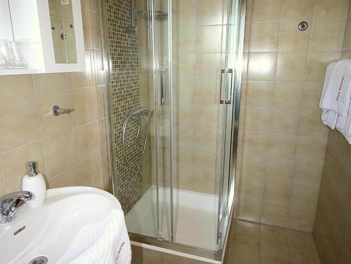 Villa Renipol Adults Only Sutivan Exteriér fotografie