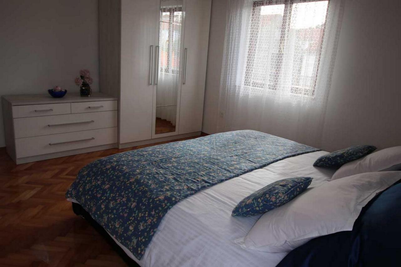 Villa Renipol Adults Only Sutivan Exteriér fotografie